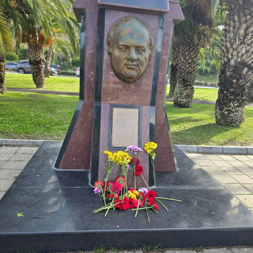 Uğur Mumcu, Aliağa